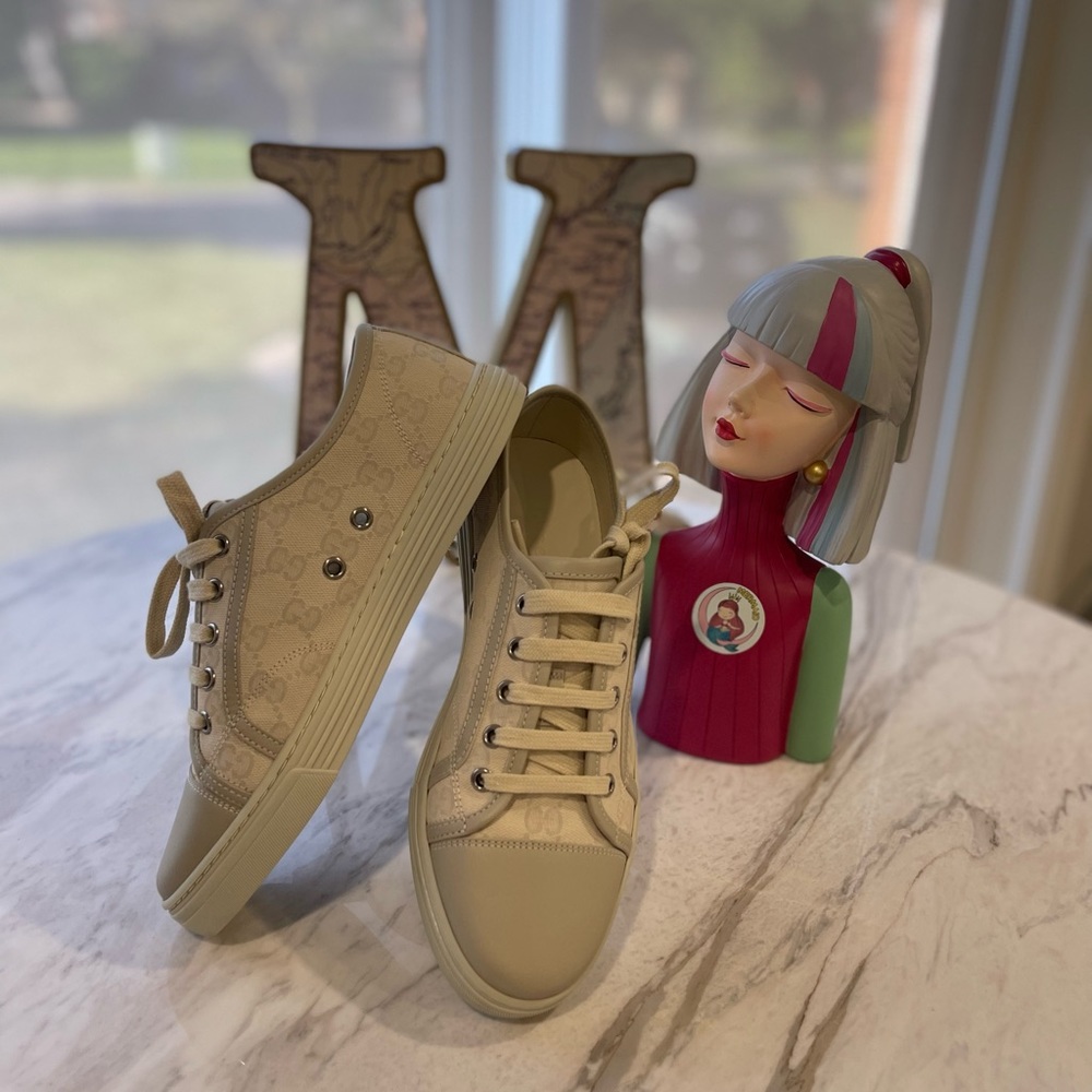 Gucci sneakers shoes